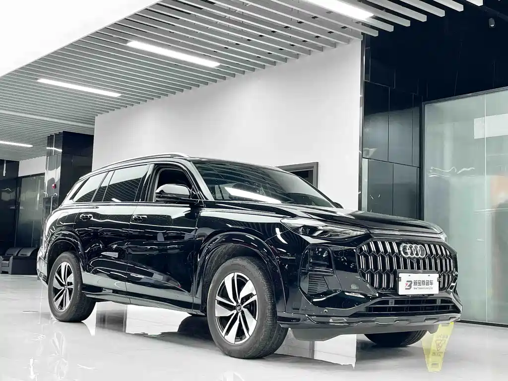 Audi Q6 — фото 3