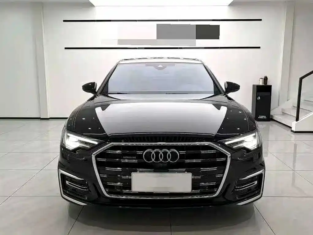 Audi A6L — фото 2