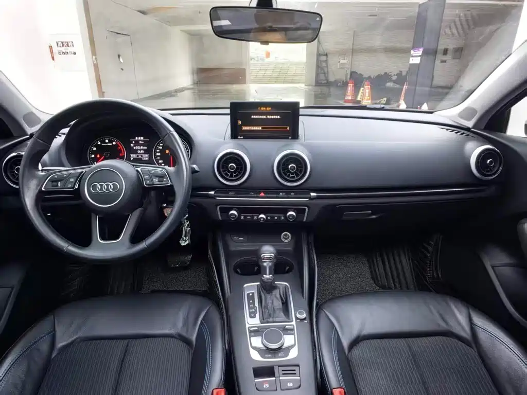 Audi A3 — фото 15