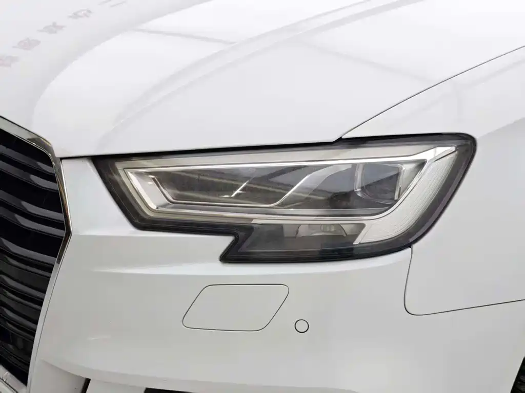 Audi A3 — фото 17