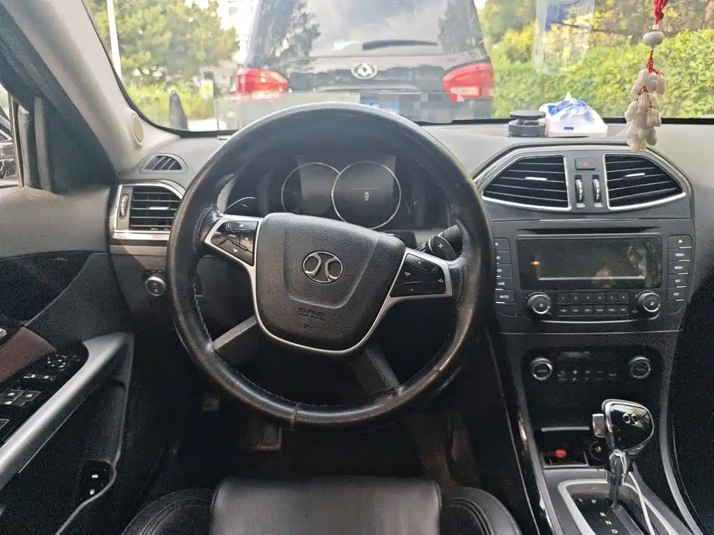 BAIC Senova D70 — фото 11