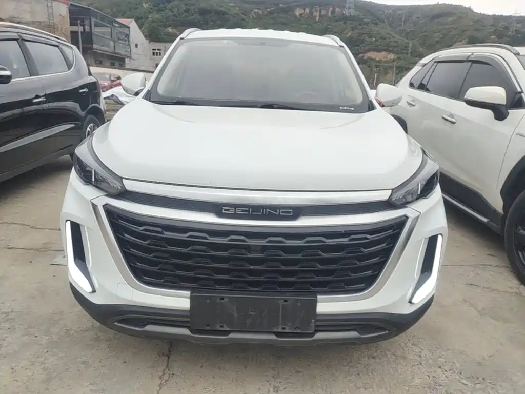 BAIC X3 — фото 3