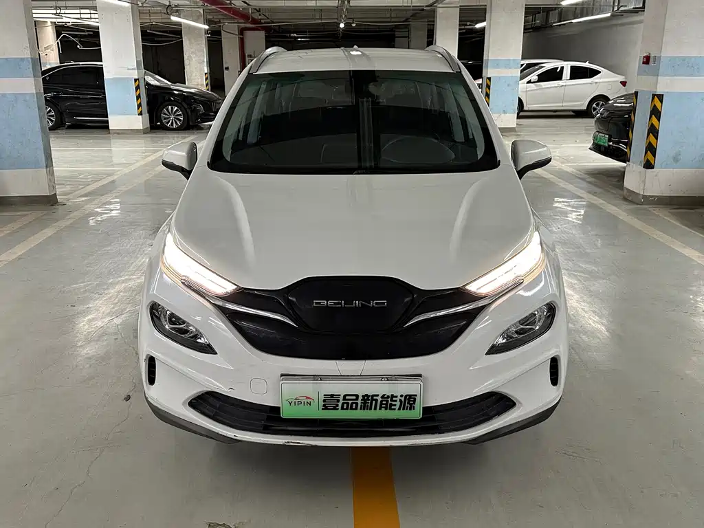 BAIC EX3 — фото 2