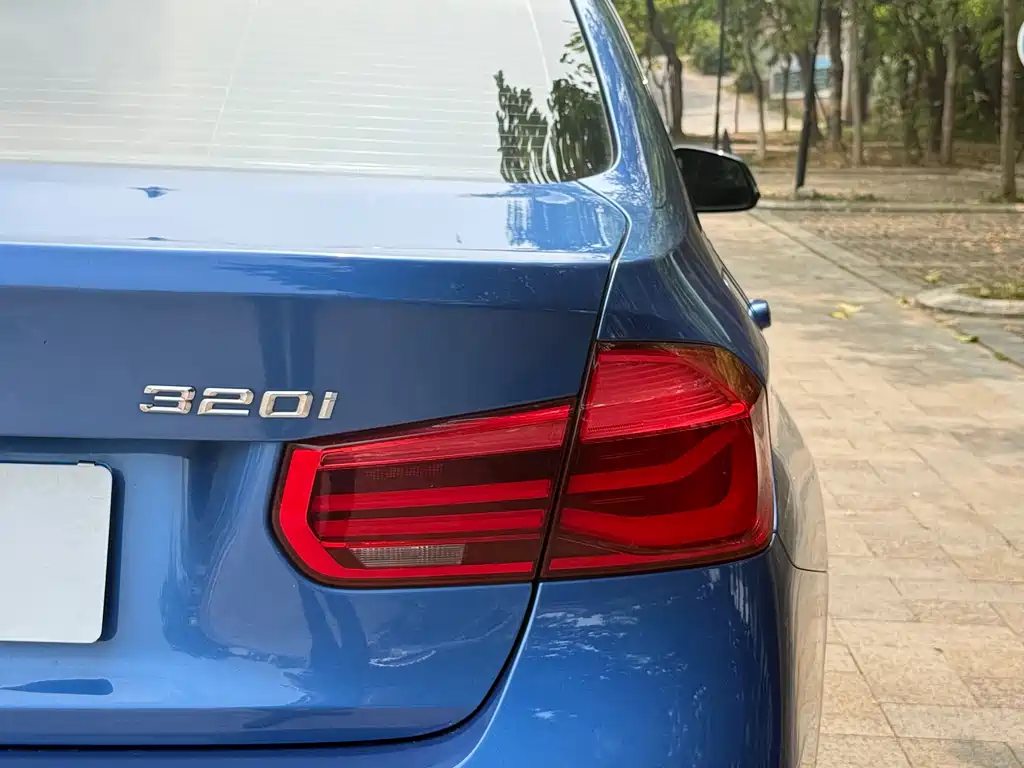 BMW 3 Series — фото 18