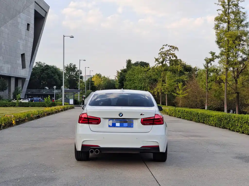 BMW 3 Series — фото 10
