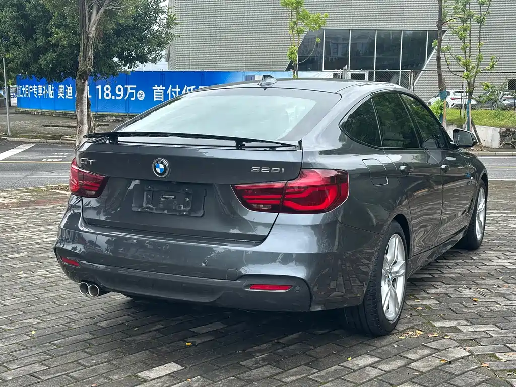 BMW 3 Series GT — фото 4