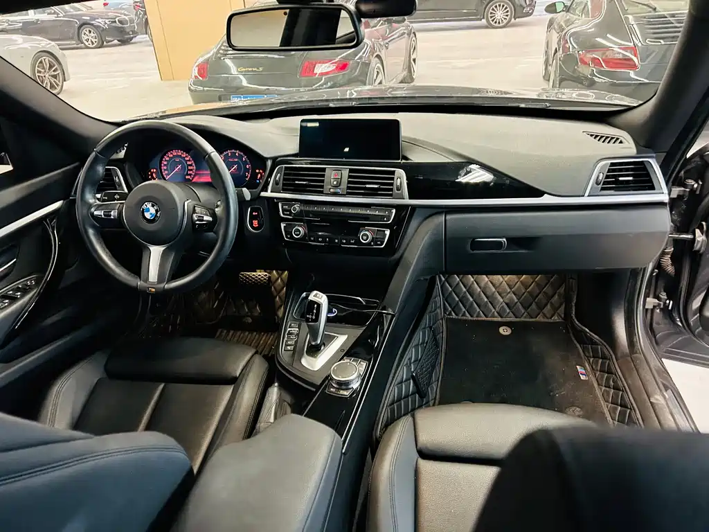 BMW 3 Series GT — фото 18