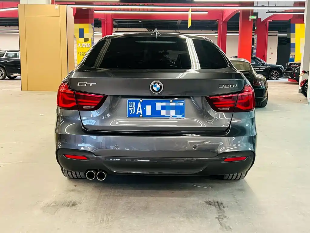 BMW 3 Series GT — фото 5