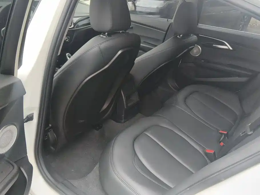 BMW 1 Series — фото 11