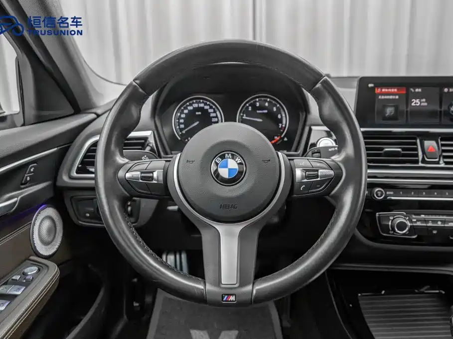 BMW 1 Series — фото 15