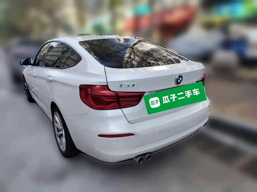BMW 3 Series GT — фото 4