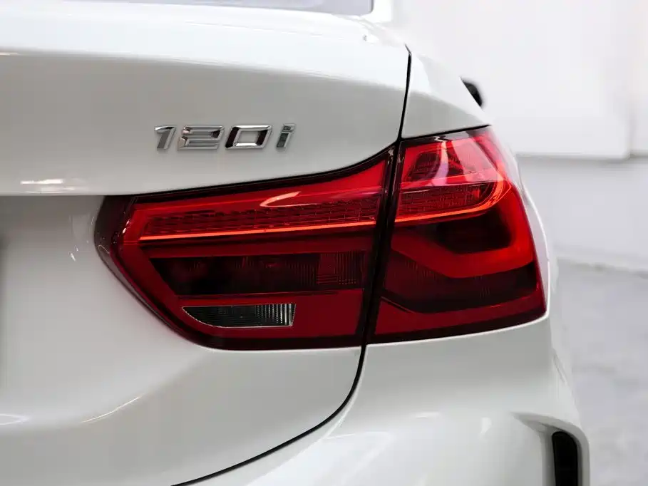 BMW 1 Series — фото 15
