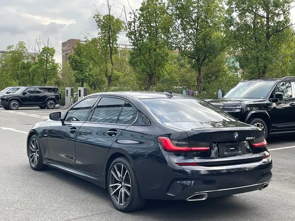 BMW 3 Series — фото 16