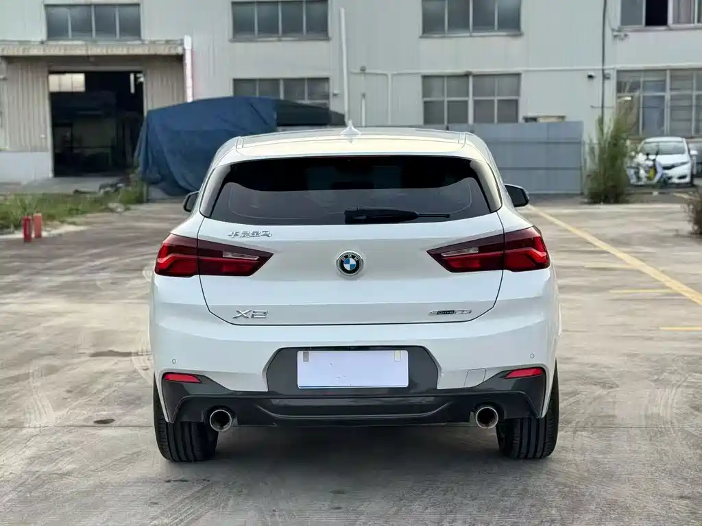 BMW X2 — фото 8