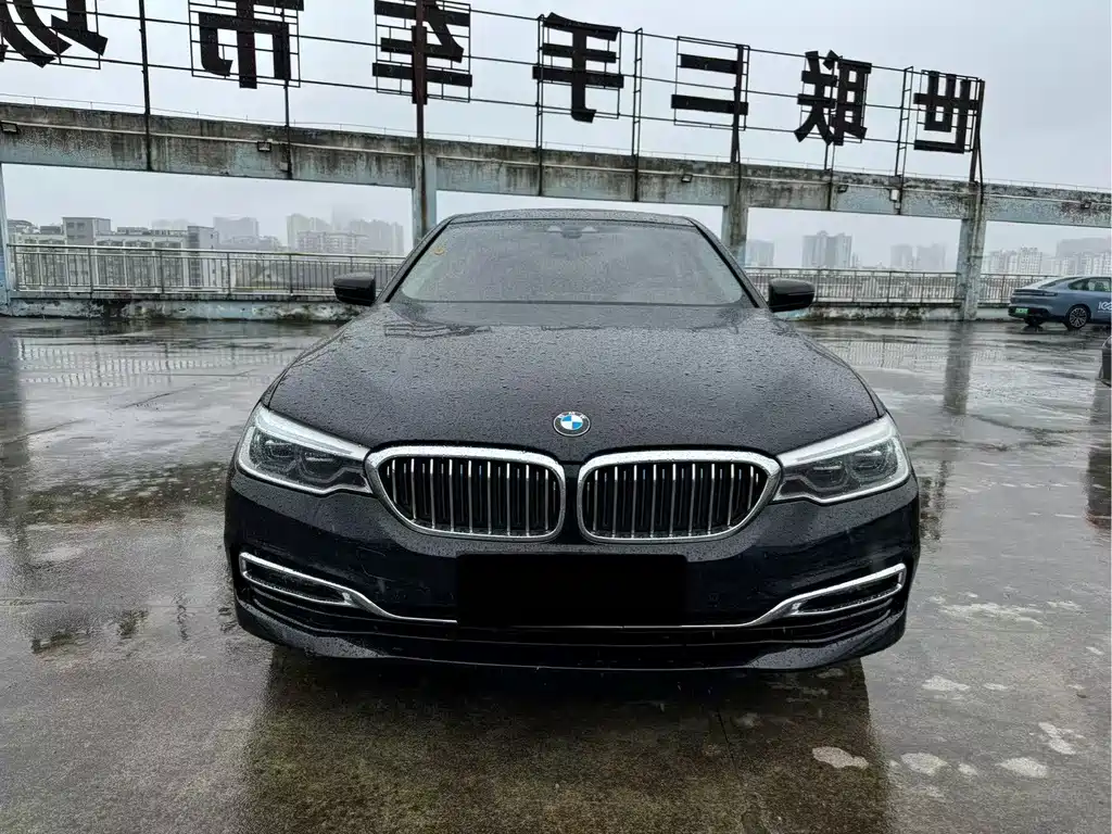 BMW 5 Series New Energy — фото 2