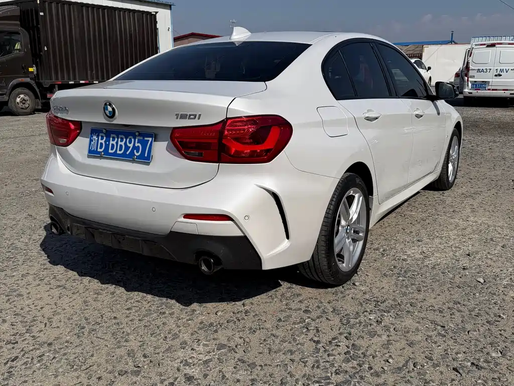 BMW 1 Series — фото 22