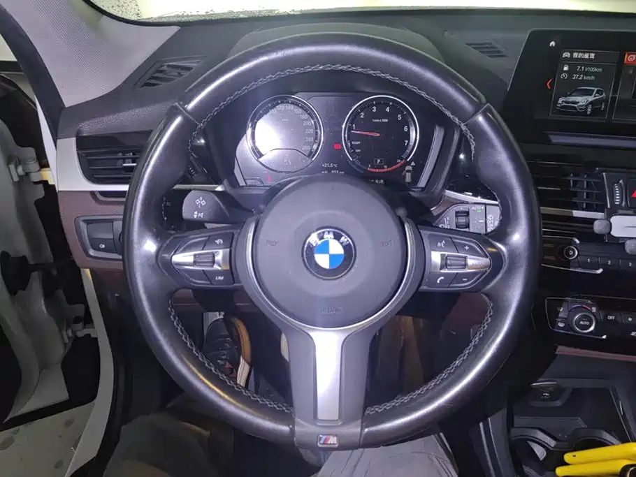 BMW X1 — фото 15