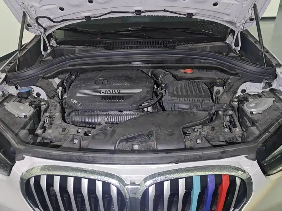BMW X1 — фото 10