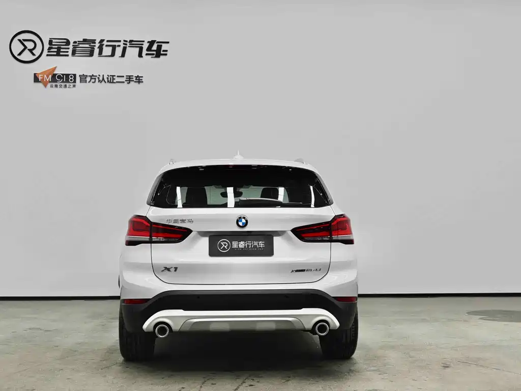 BMW X1 — фото 2