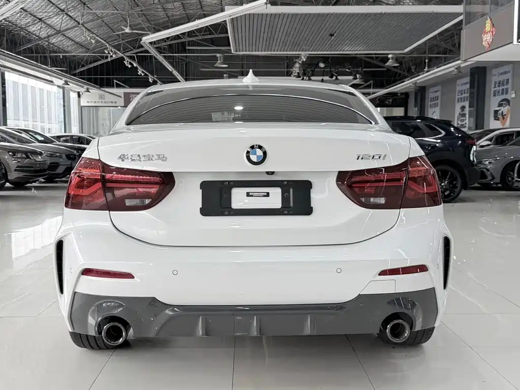 BMW 1 Series — фото 11