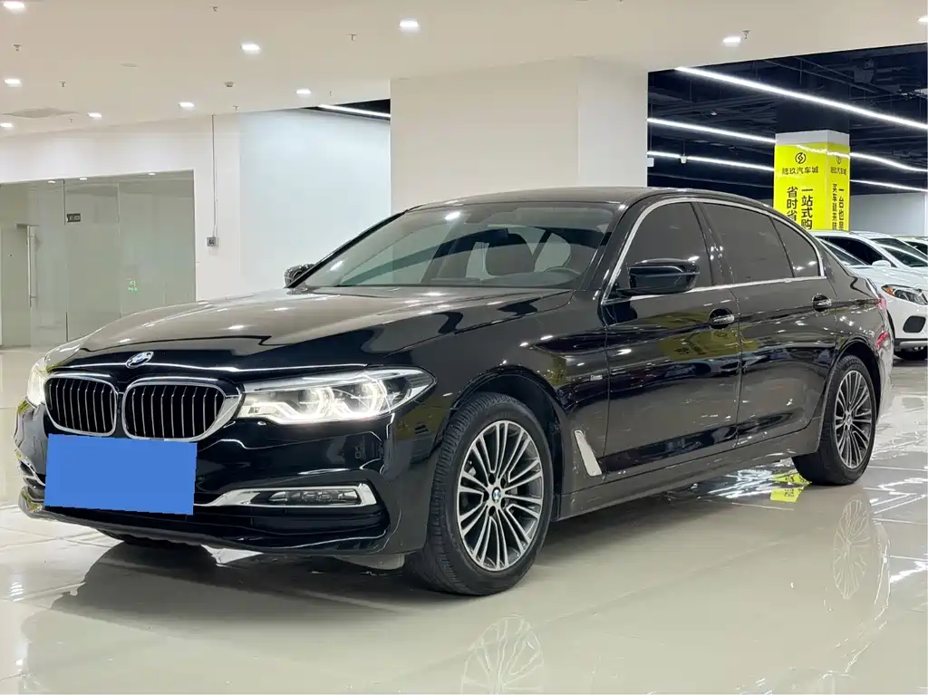 BMW 5 Series — фото 2