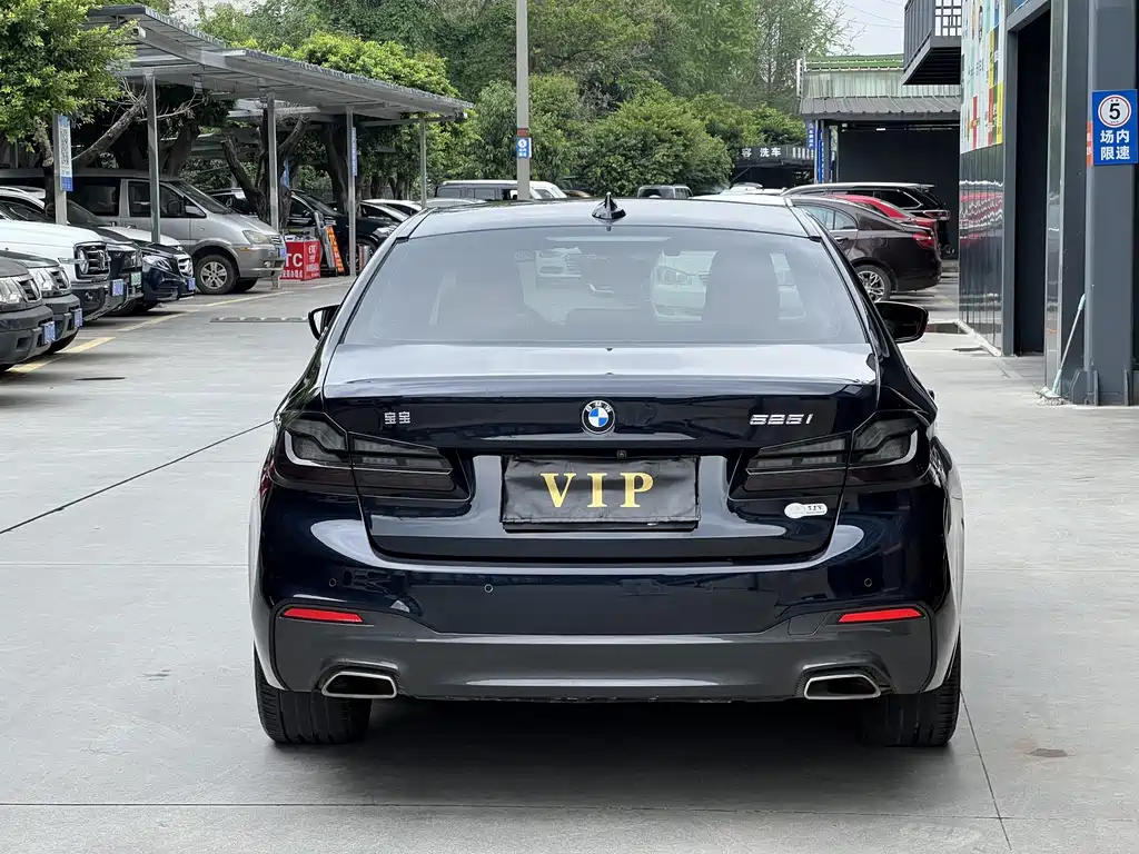 BMW 5 Series (Import) — фото 4