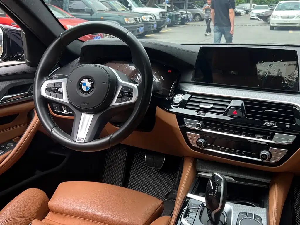 BMW 5 Series (Import) — фото 9