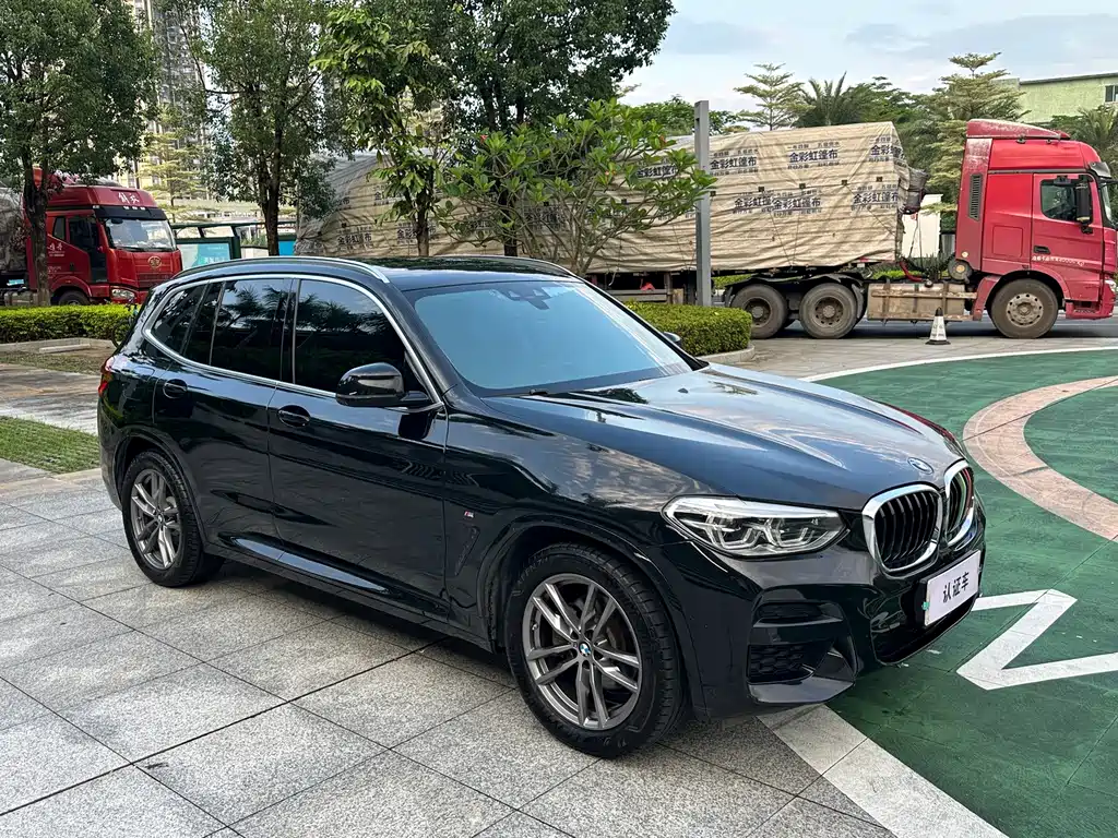 BMW X3 — фото 3