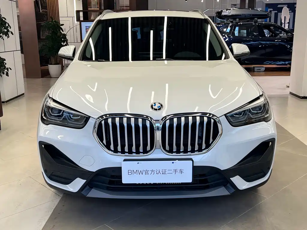BMW X1 — фото 2