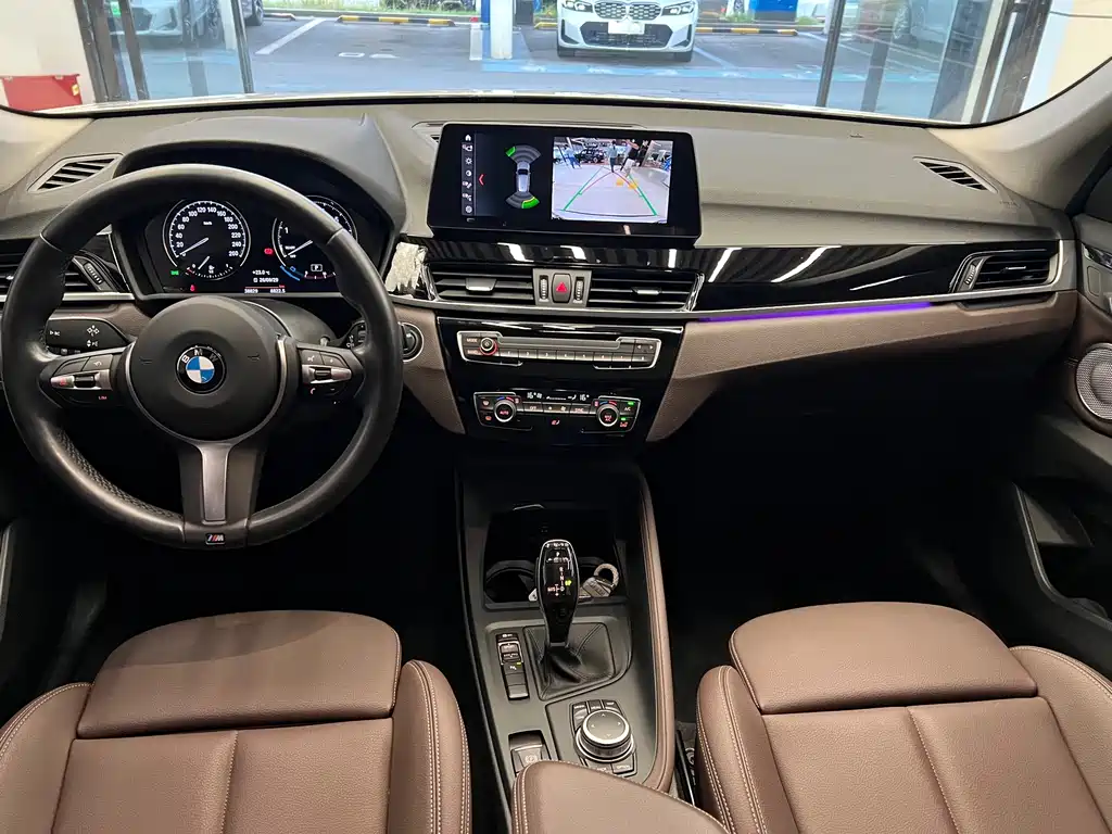 BMW X1 — фото 10