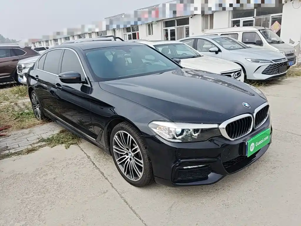 BMW 5 Series — фото 4