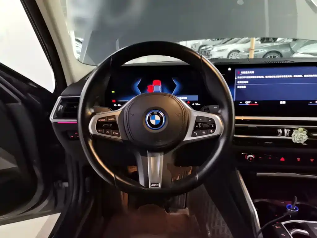 BMW i3 — фото 11