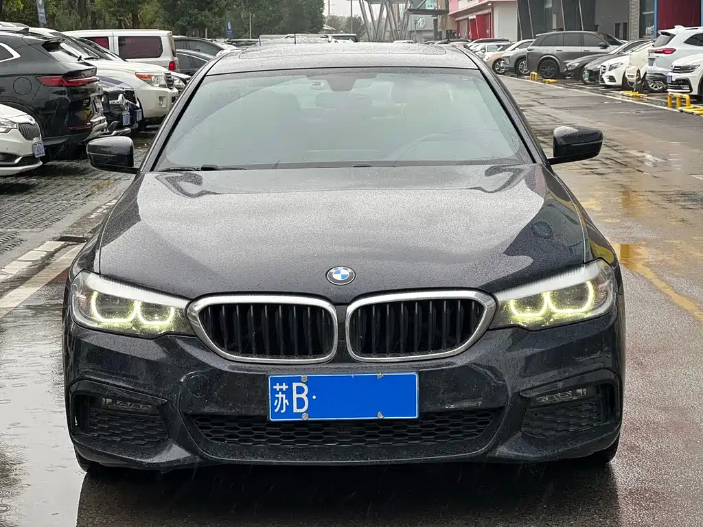 BMW 5 Series — фото 2