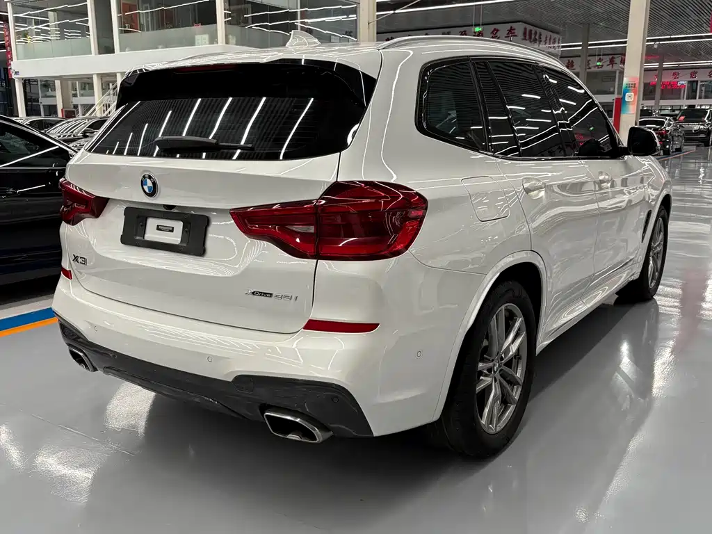 BMW X3 — фото 11