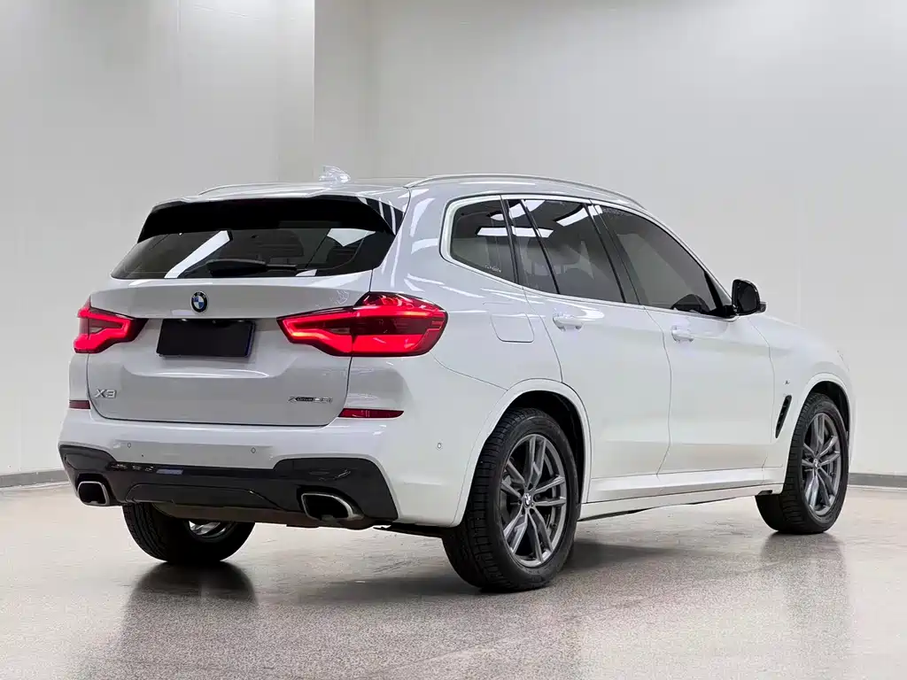 BMW X3 — фото 4