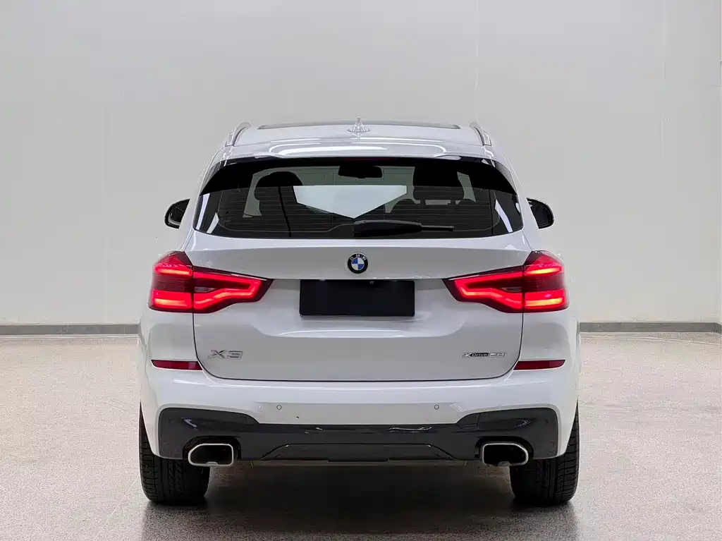 BMW X3 — фото 5