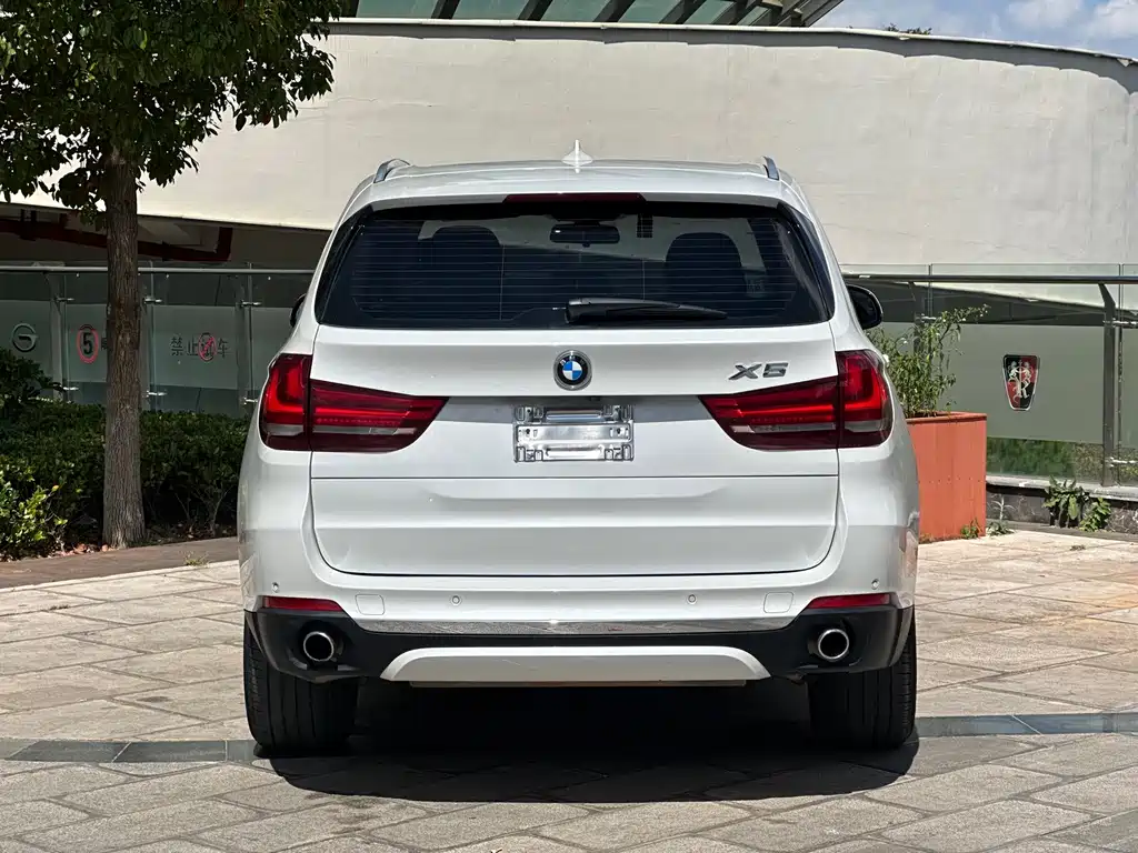 BMW X5 (Import) — фото 24