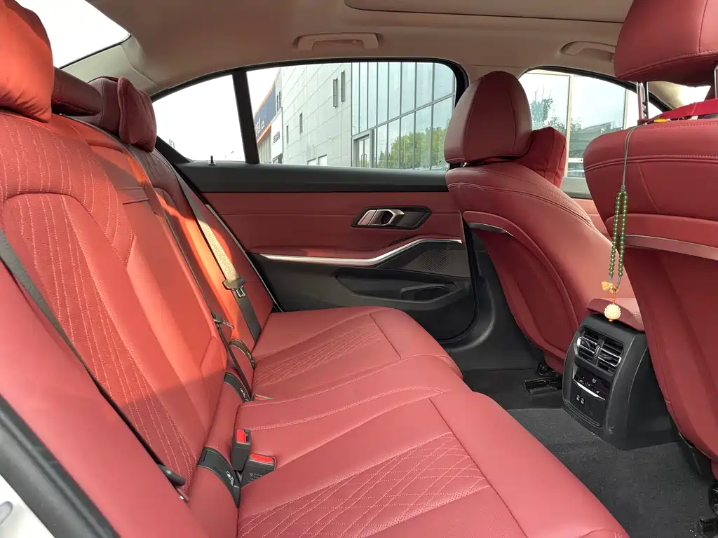 BMW 3 Series — фото 13