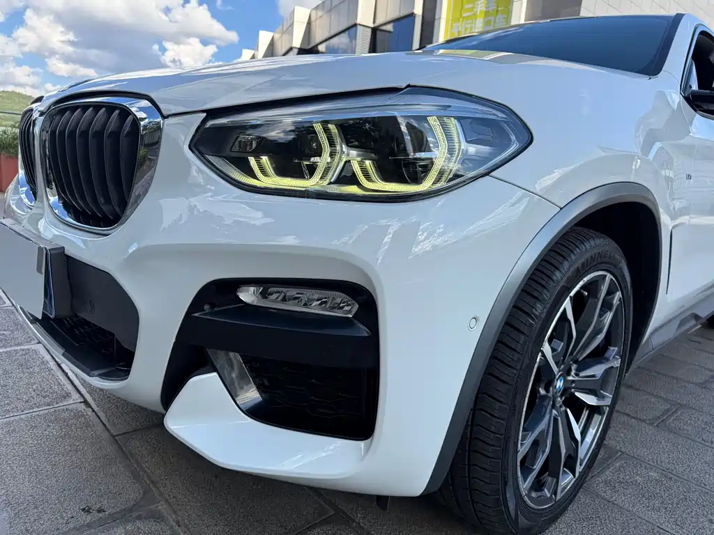 BMW X4 — фото 13