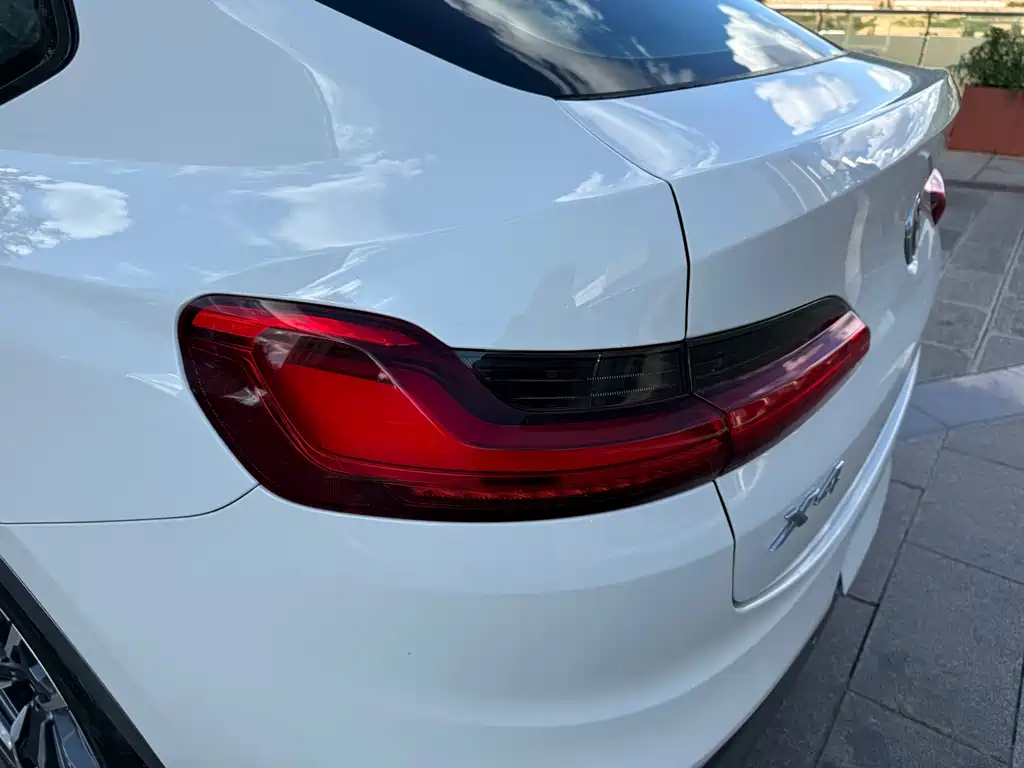 BMW X4 — фото 37