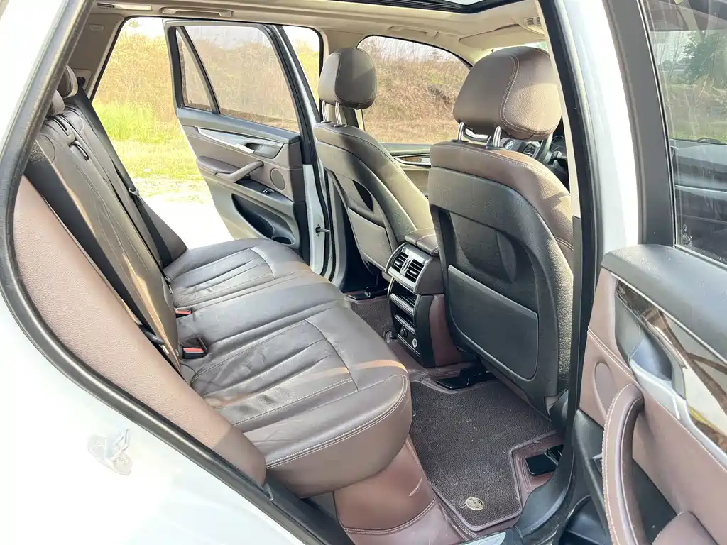 BMW X5 (Import) — фото 17