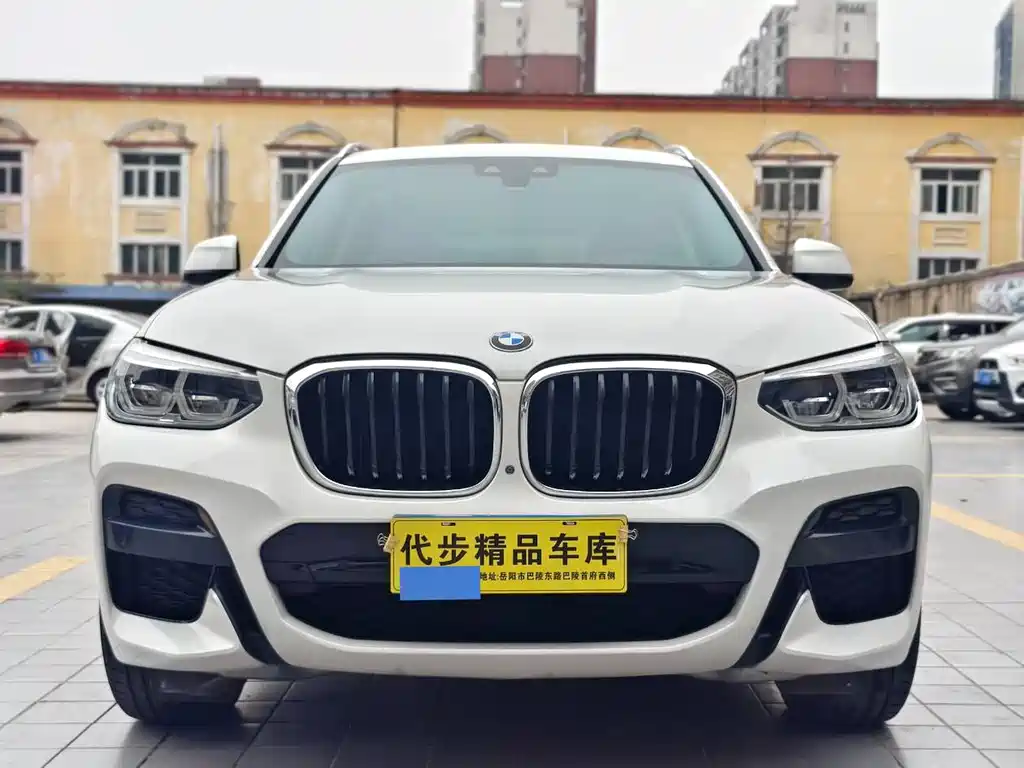 BMW X3 — фото 2