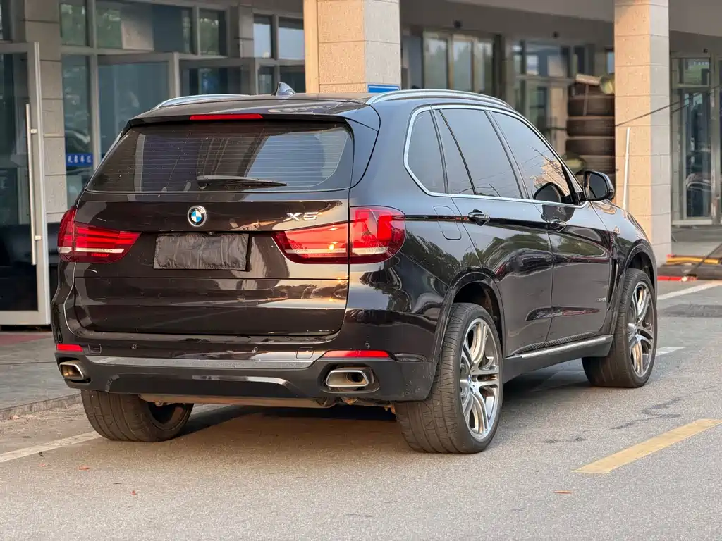 BMW X5 (Import) — фото 13