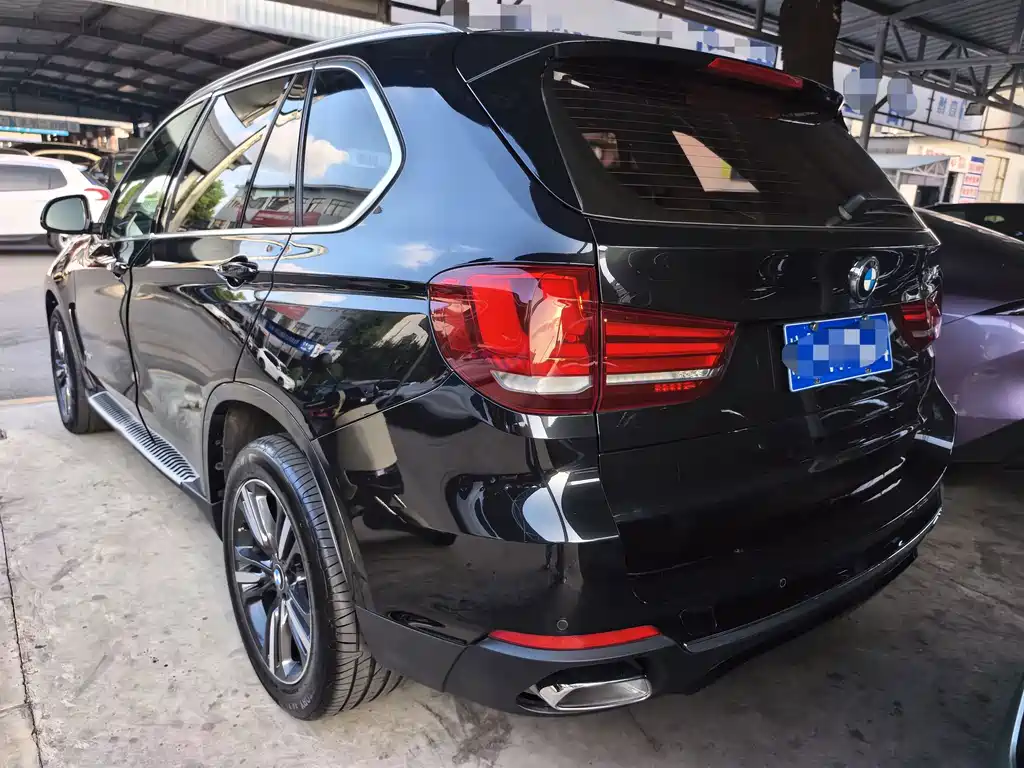 BMW X5 (Import) — фото 13