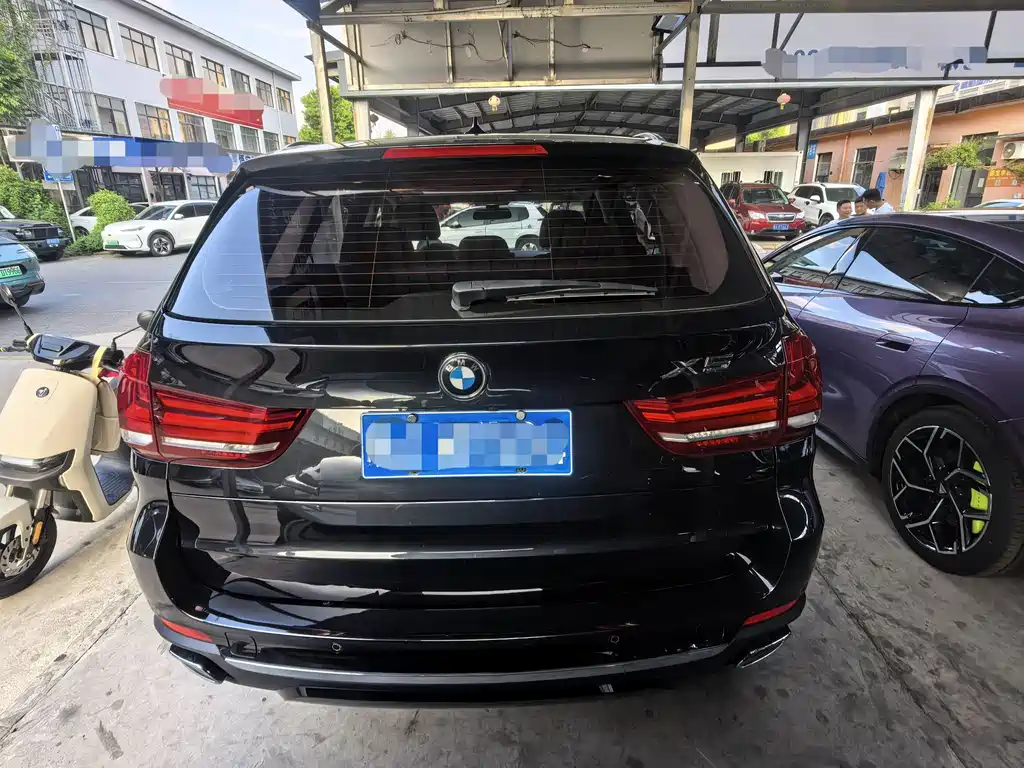 BMW X5 (Import) — фото 14