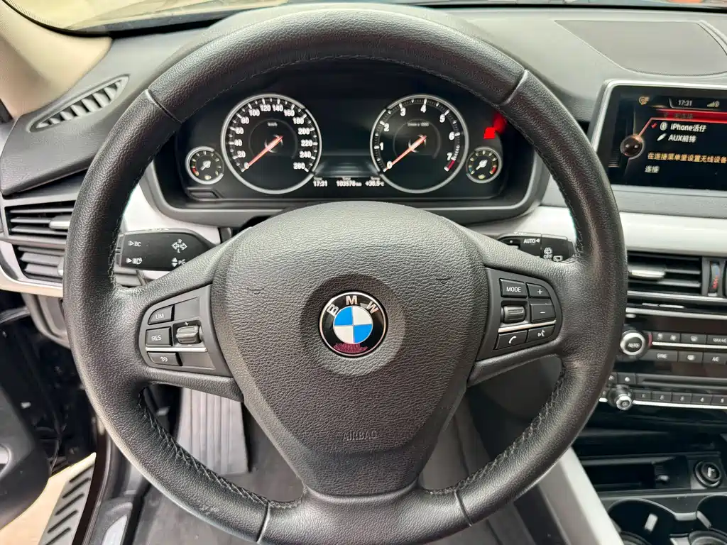 BMW X5 (Import) — фото 8