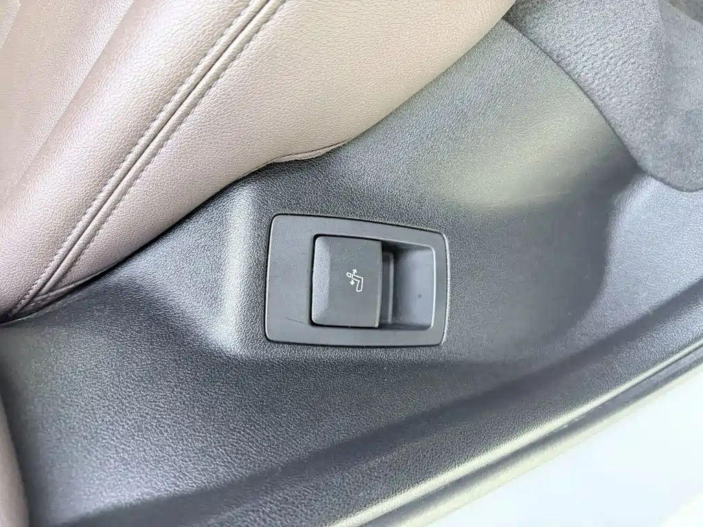 BMW X3 — фото 18