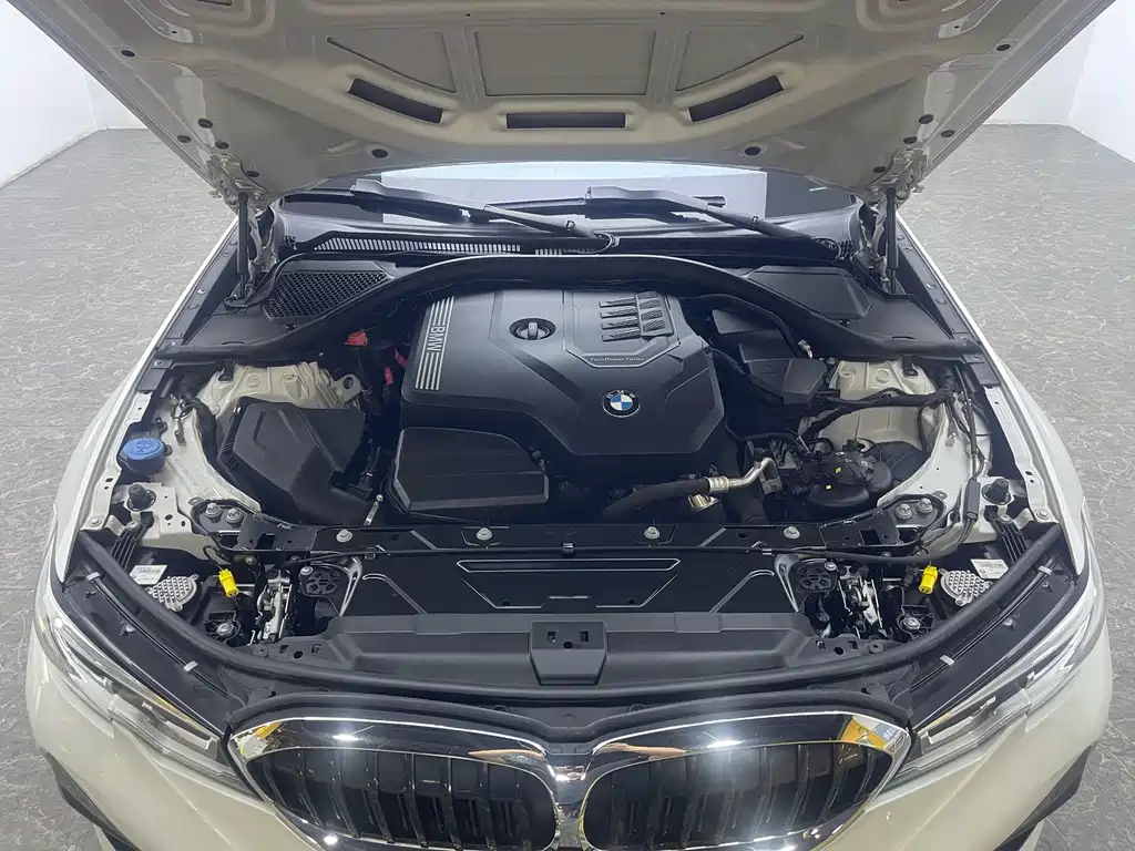 BMW 3 Series — фото 17