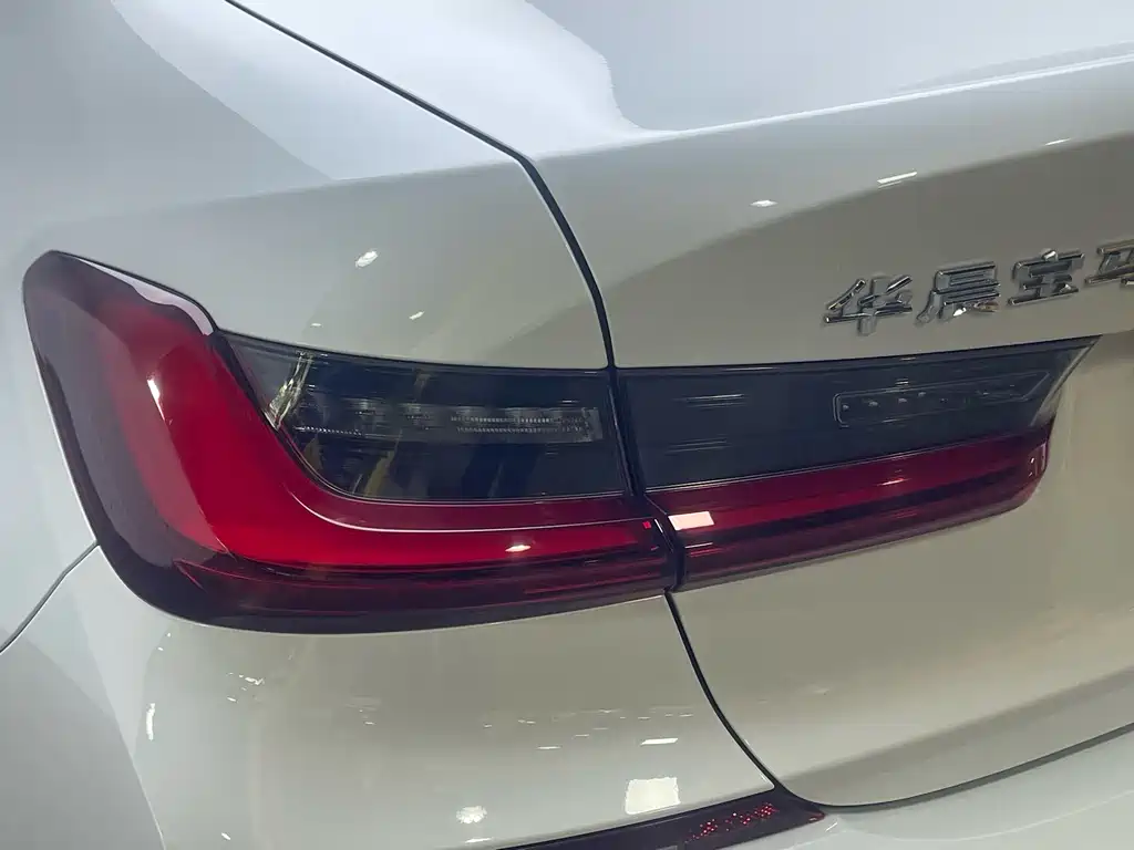 BMW 3 Series — фото 10