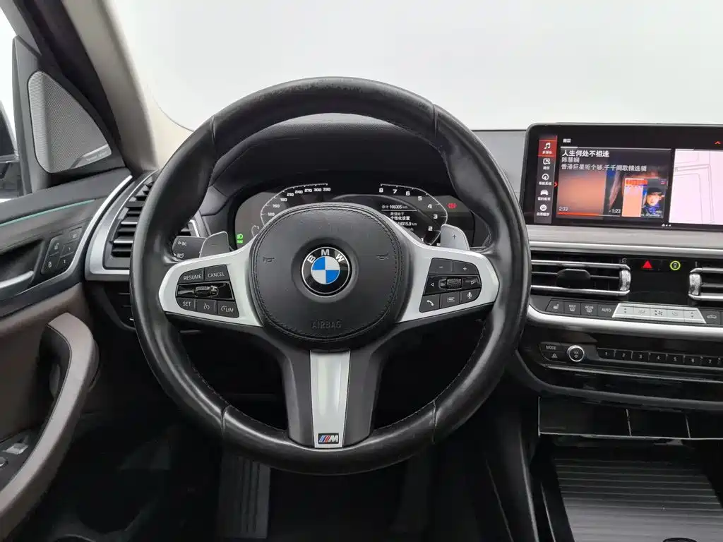 BMW X3 — фото 11